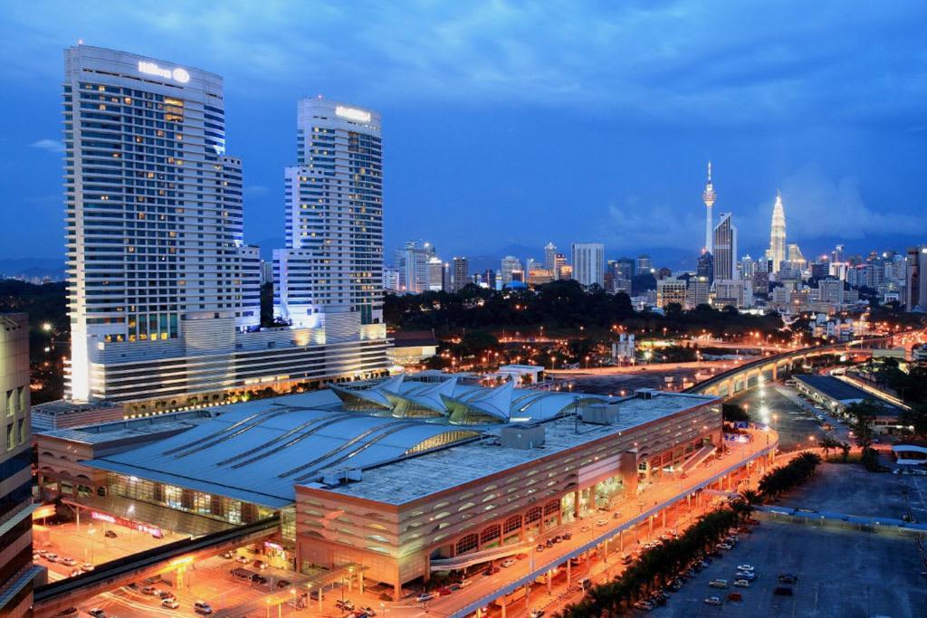 Modern 2br Fairlane Retreat Steps From Lot 10 Pangsapuri *
