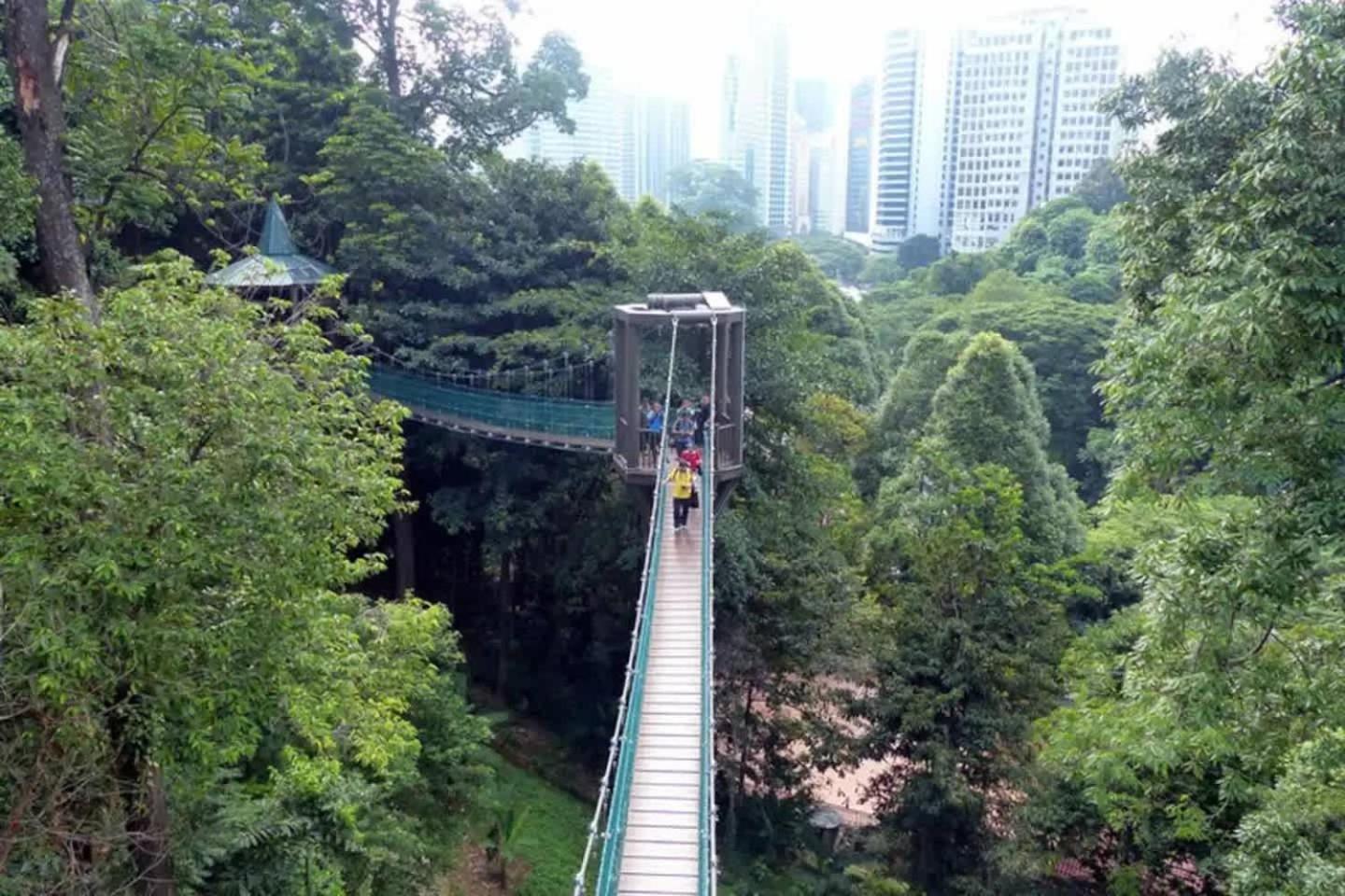 Modern 2br Fairlane Retreat Steps From Lot 10 Pangsapuri Kuala Lumpur